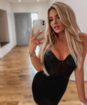 Melania Dubai